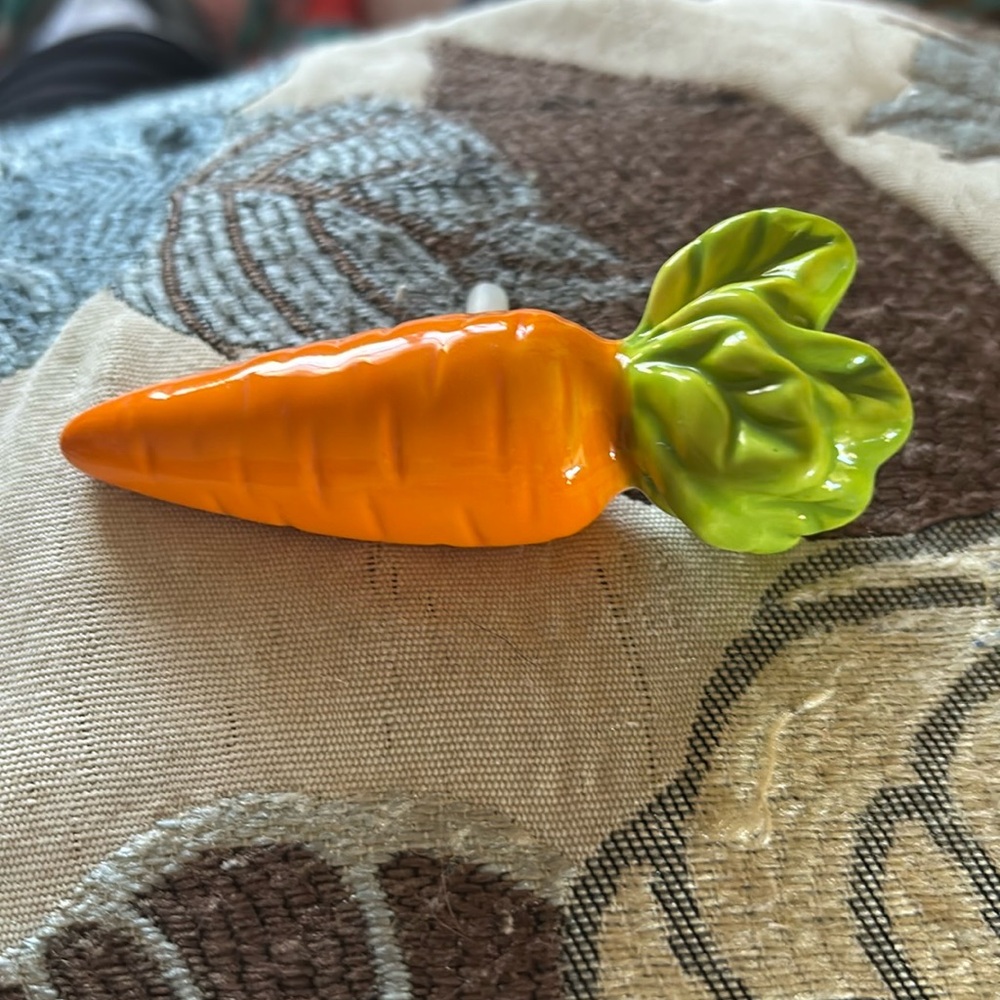 NORA FLEMING MINI CARROT 24 CARROT -  EASTER